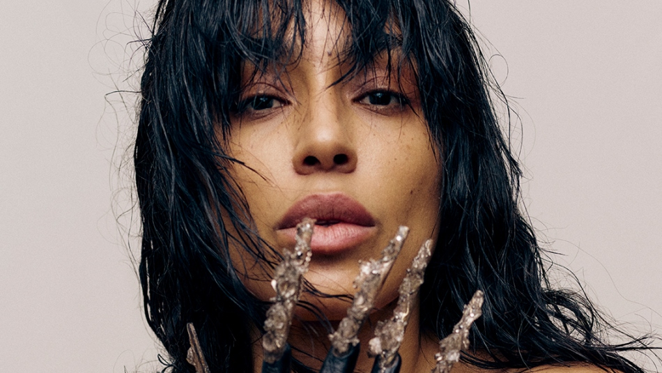 SUPER Fresh Music: Loreen – Warning Signs