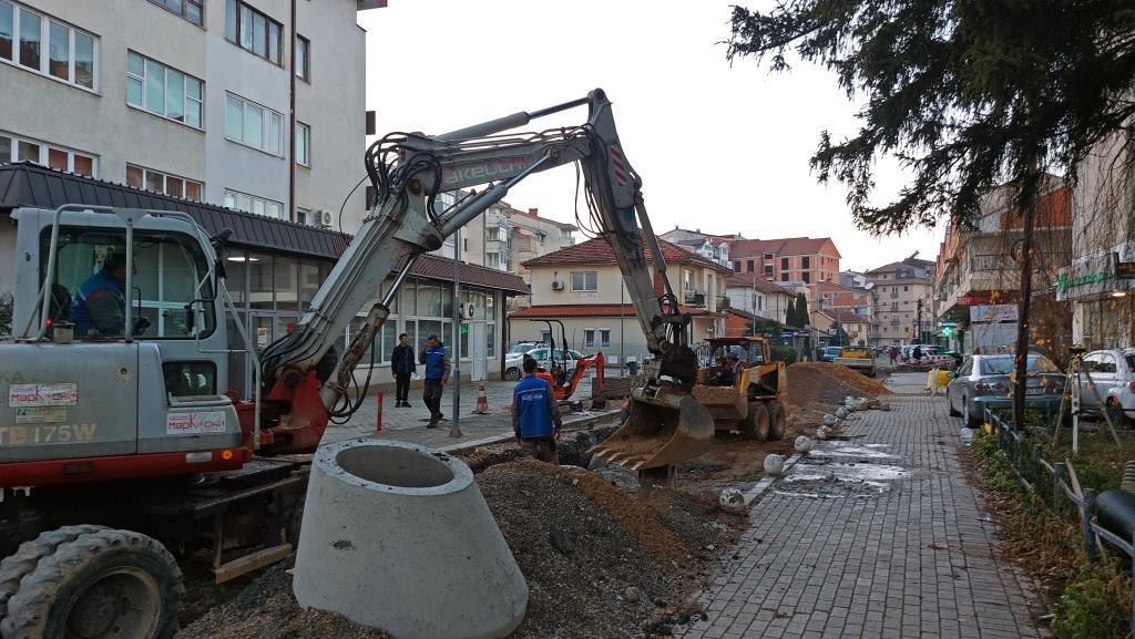 Продолжува уредувањето на дел од улицата „Дејан Војвода“ кај ЕВН