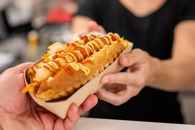 zdravje-virsli-hot-dog.jpg